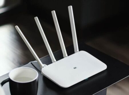 [USB接口]路由器上面的USB接口可以连接什么设备？具体有什么功能？-电脑知识科普