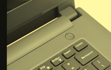 长按电源键进行强制关机对电脑有伤害吗？正常关机和非正常关机的区别-电脑知识科普