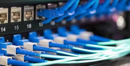 光口和电口的区别是什么，电口就是网线接口吗？-电脑知识科普