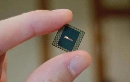 固态硬盘的数据处理速度为什么更快，什么是闪存？-电脑知识科普