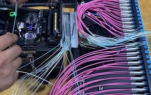 预成端跳线熔接是什么，和传统光纤有什么区别？